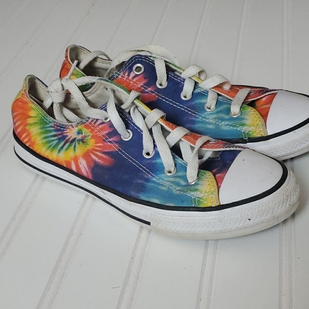 KIDS' CONVERSE LITTLE KID CHUCK TAYLOR ALL STAR TIE DYE OX SNEAKERS - Picture 2 of 7